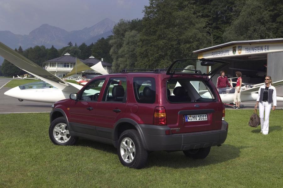  Ford Maverick 2001 года  (фото 31 из 70)